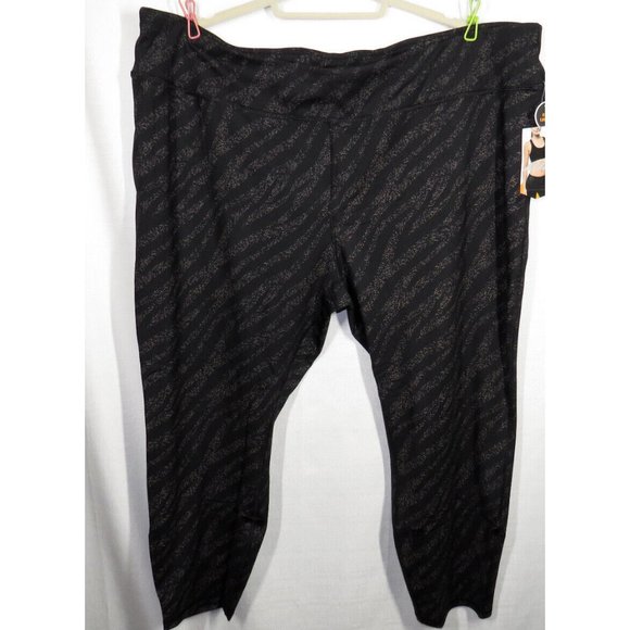 Avia Plus Size 3X Black Zebra Print Cropped Active Legging - Picture 2 of 6